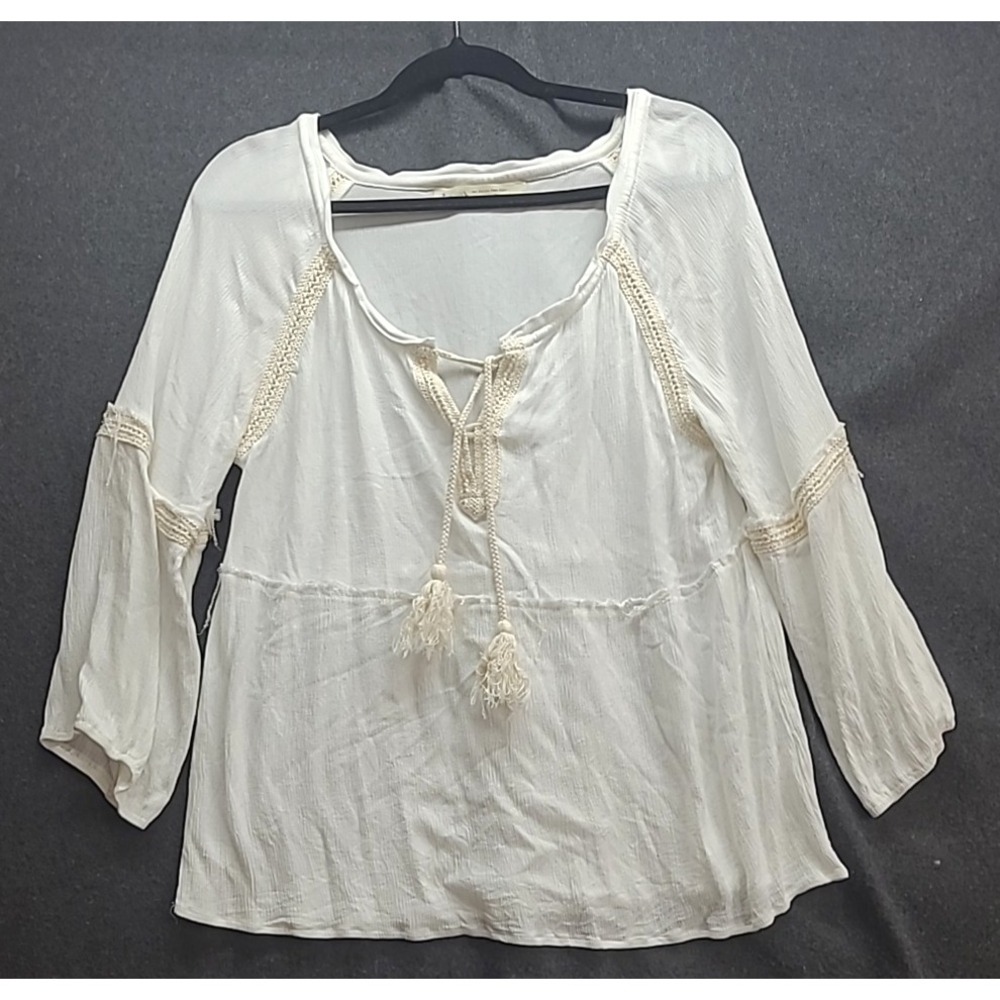 Anthropologie Her Entire Name Says Grace Ivory Crochet Trim Tassel Boho Hippie L